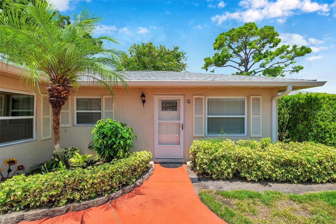 2182 Corinne Ct. #C, St Petersburg, FL 33712