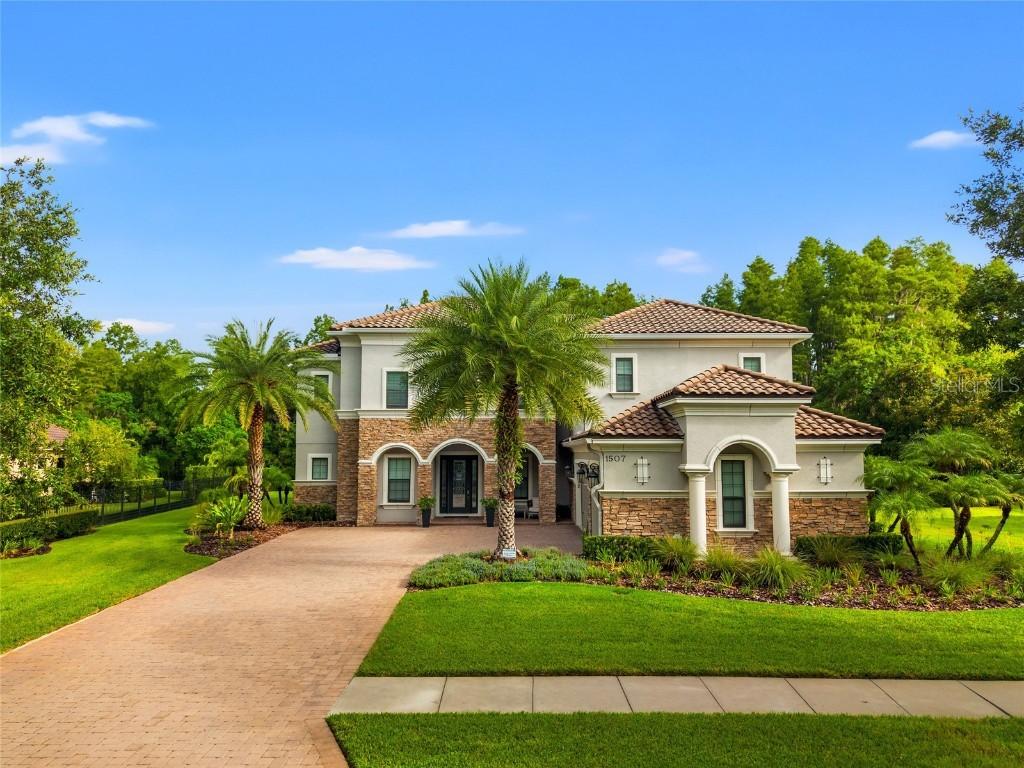 1507 Amarone Pl., Lutz, FL 33548