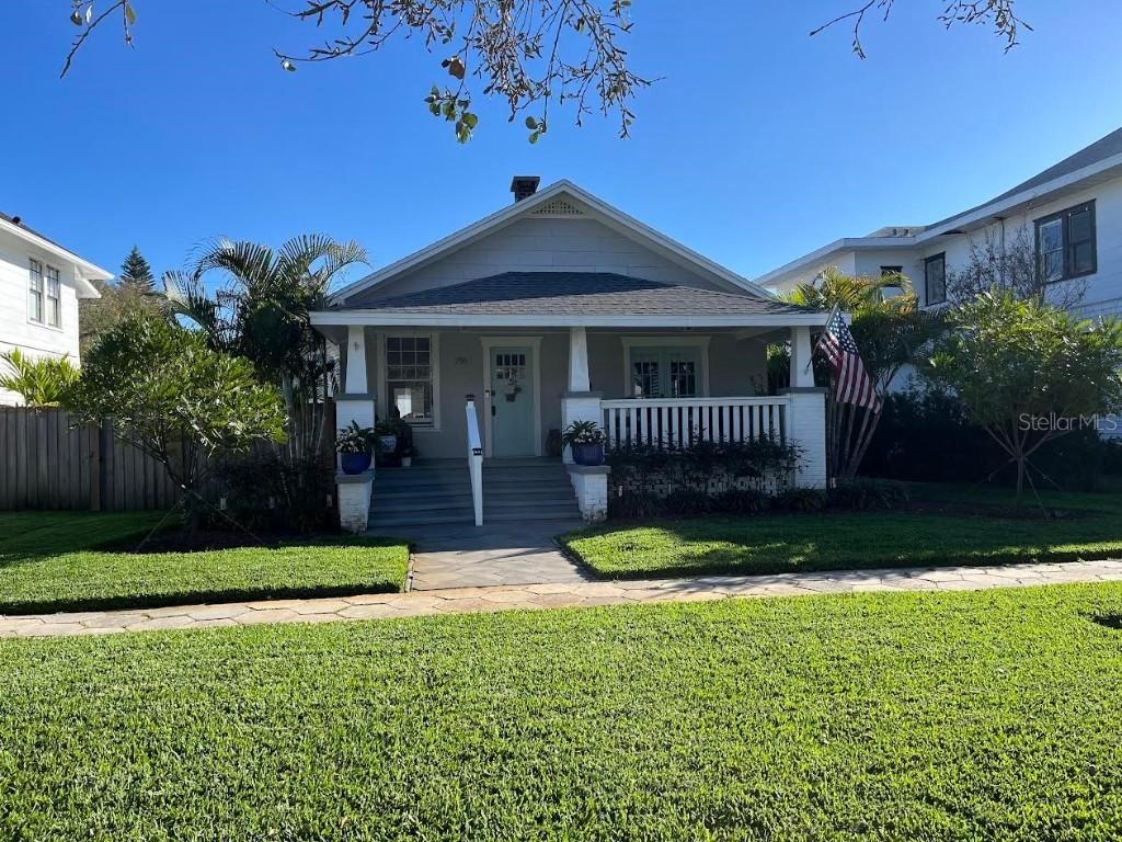 216 10th Ave., St Petersburg, FL 33701