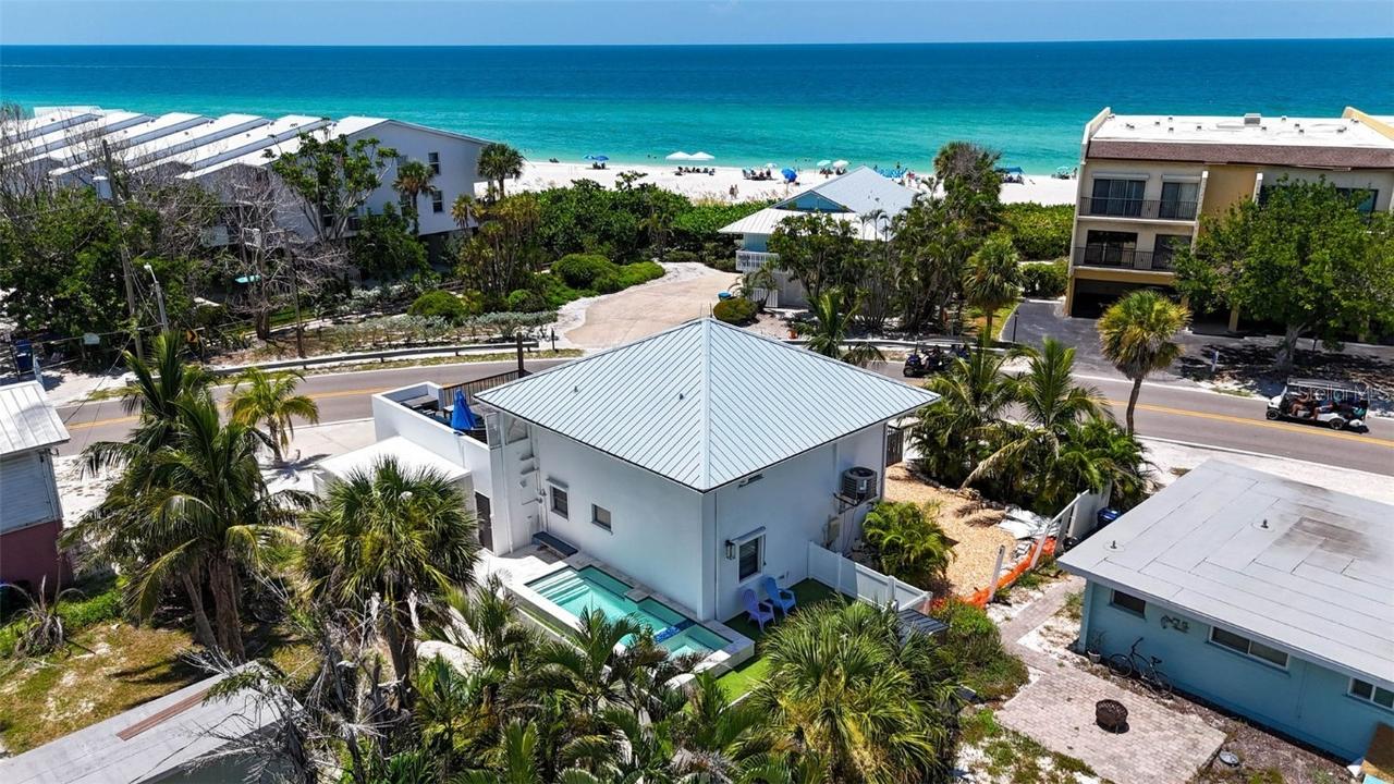 5613 Gulf Dr., Holmes Beach, FL 34217