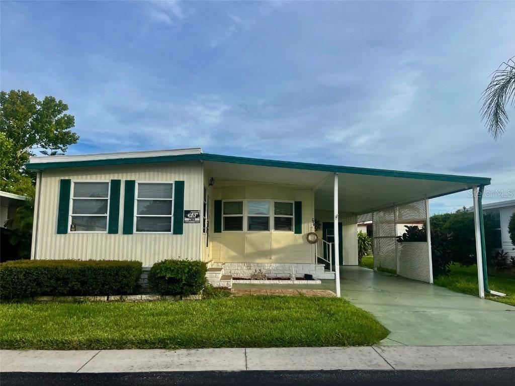 209 Seagull Dr., Tarpon Springs, FL 34689