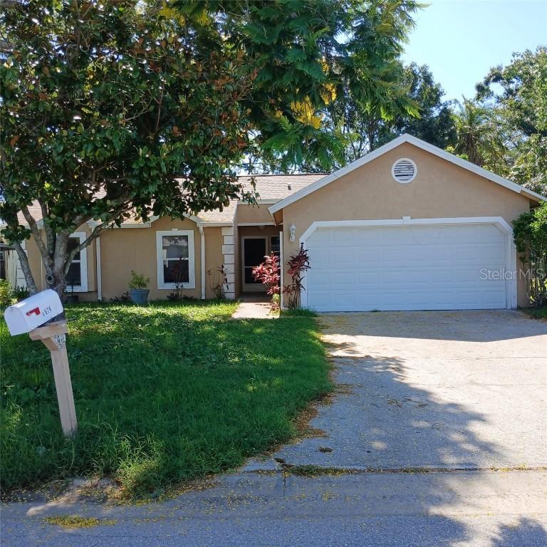 7674 37th Street Cir., Sarasota, FL 34243