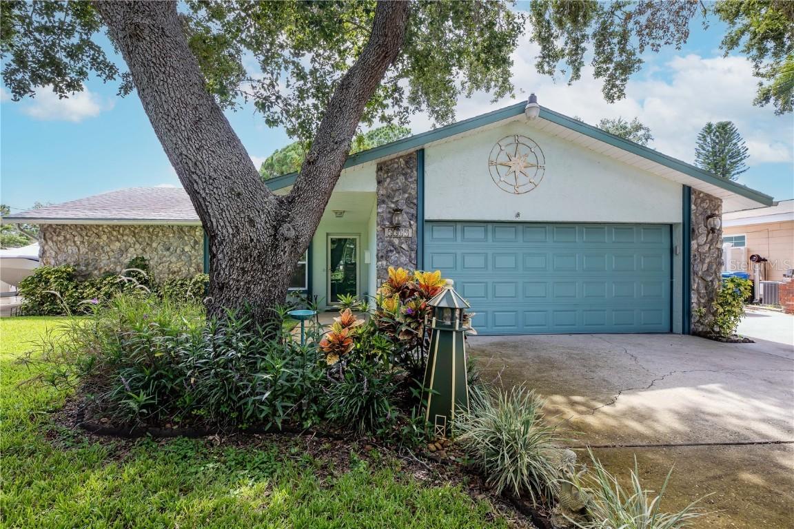 5319 Cordova Way, St Petersburg, FL 33712