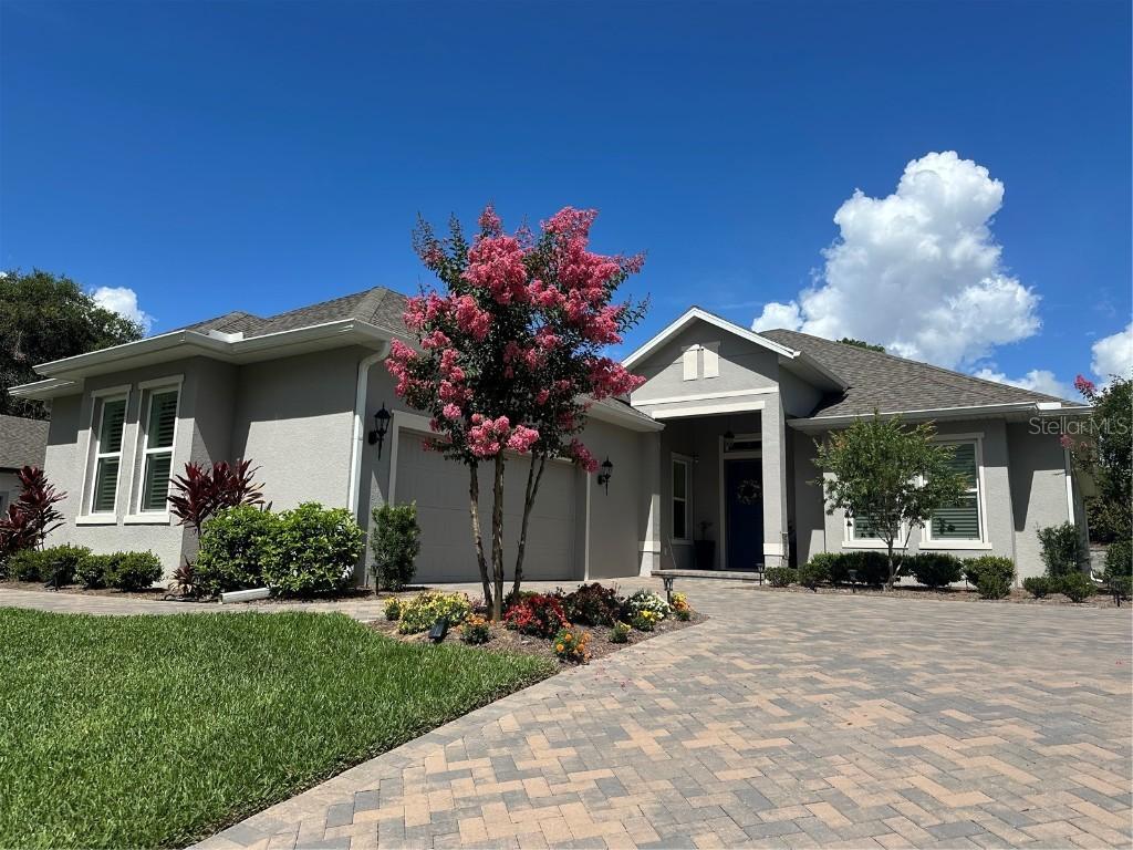 6170 Spinnaker Loop, Lady Lake, FL 32159