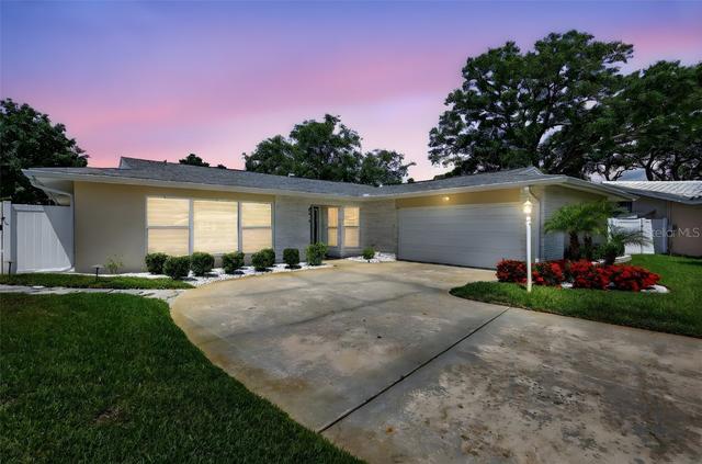 New Homes with In-ground Swimming Pools That Attend Bay Crest Elementary School: July 20th to July 26th
