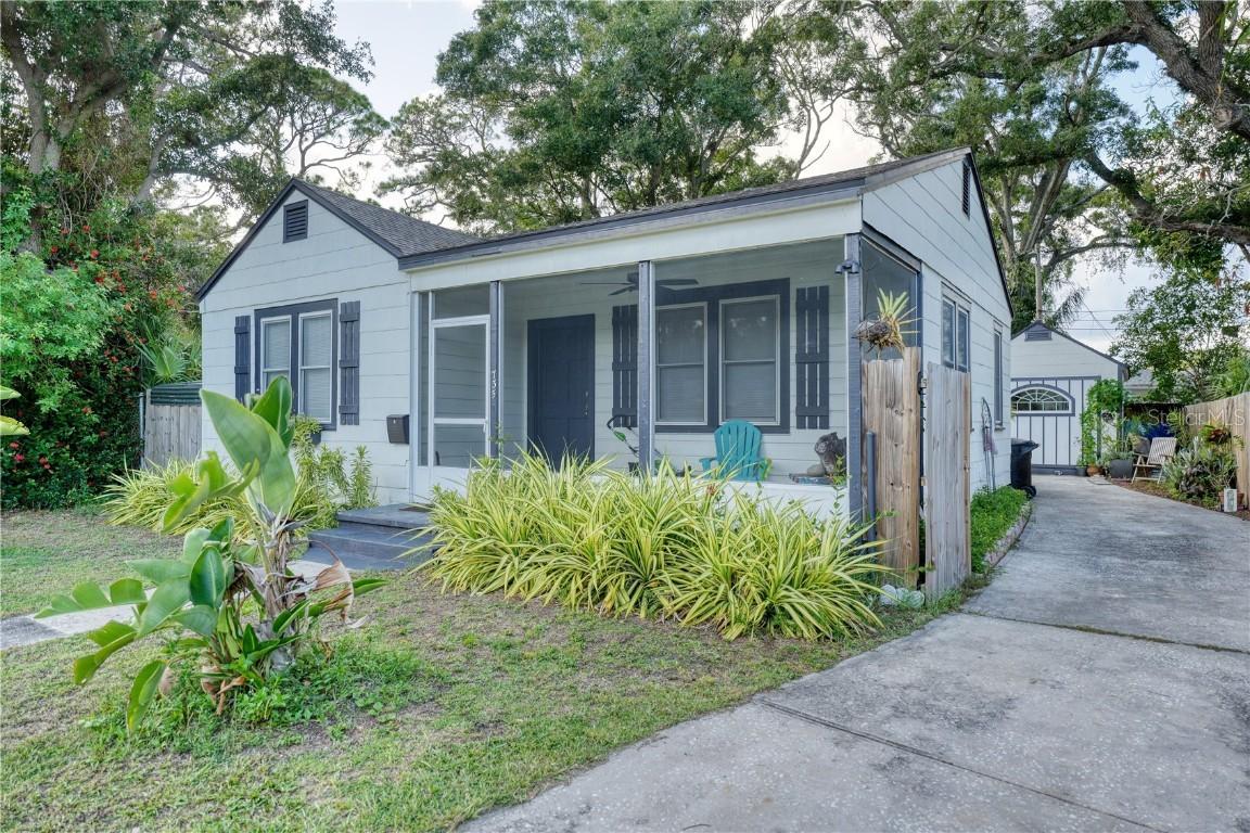 735 26th Ave., St Petersburg, FL 33705
