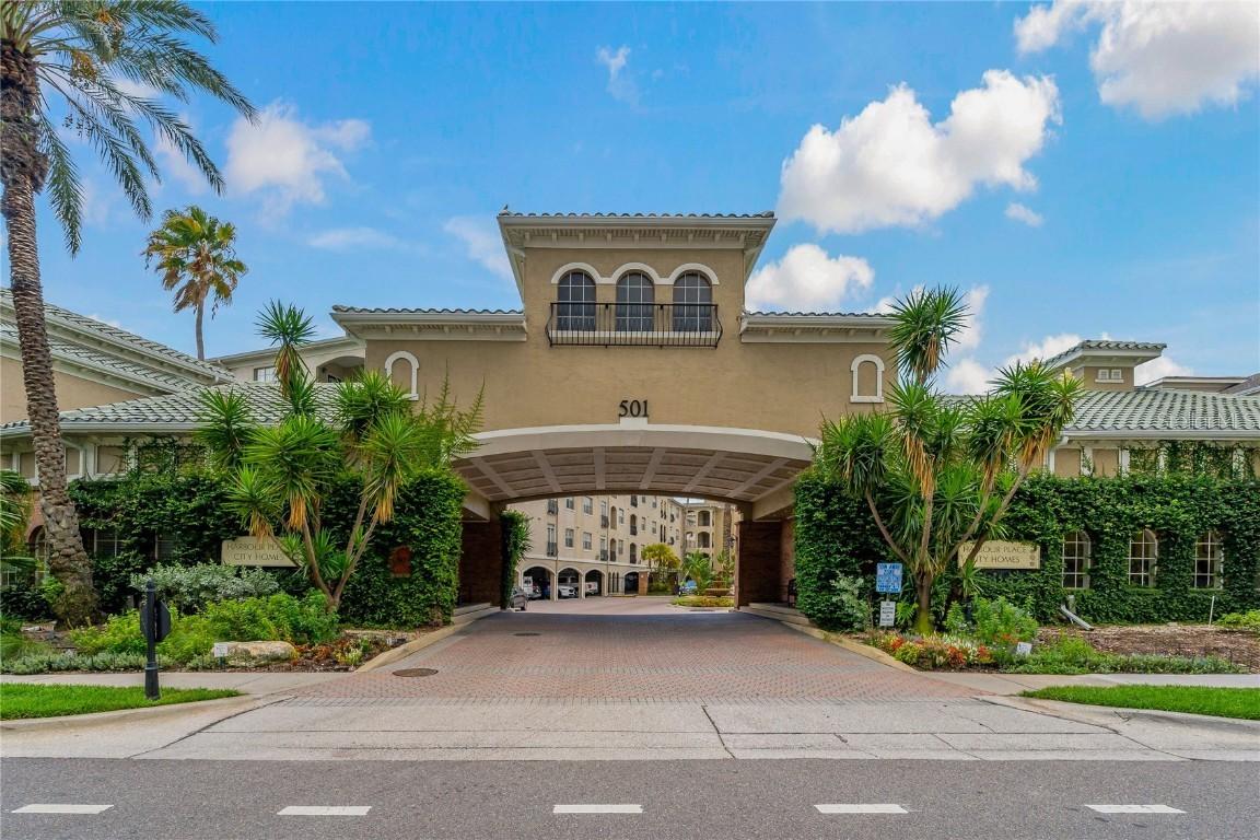 501 Knights Run Ave. #1317, Tampa, FL 33602