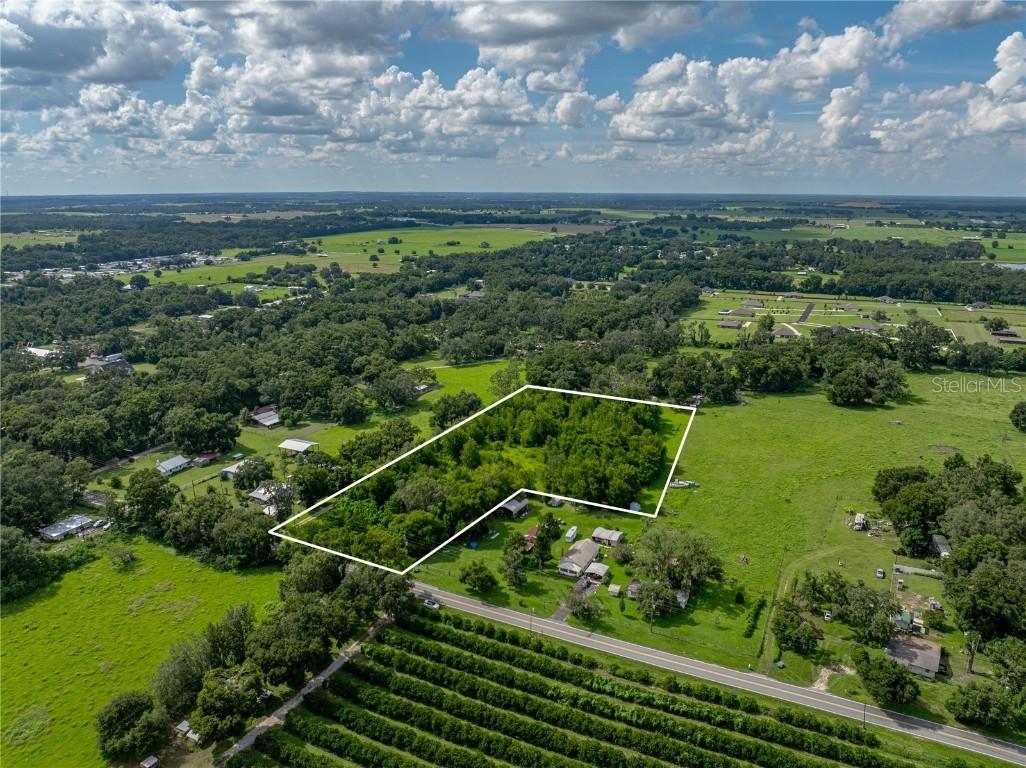 41245 Melrose Ave., Zephyrhills, FL 33540