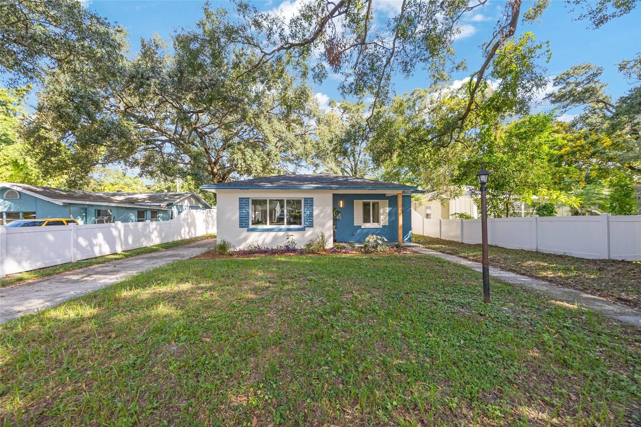 1720 SE Lambright St., Tampa, FL 33610