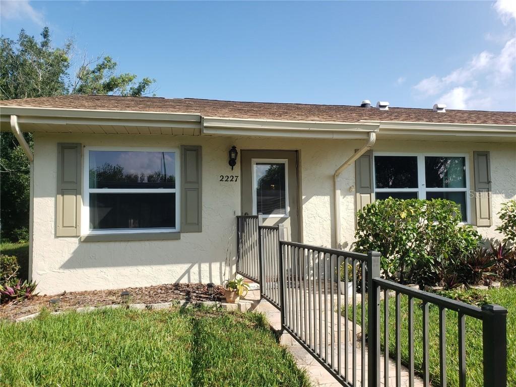 2227 Grenadier Dr. #140, Sun City Center, FL 33573