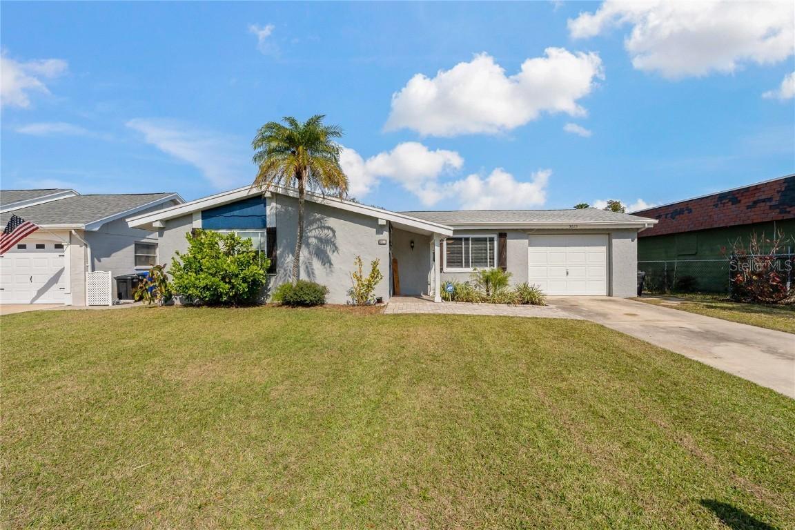 3823 Sail Dr., New Port Richey, FL 34652