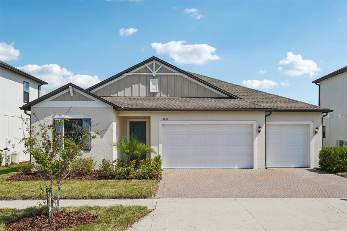 8820 Little Bluestem Dr., Land O Lakes, FL 34637