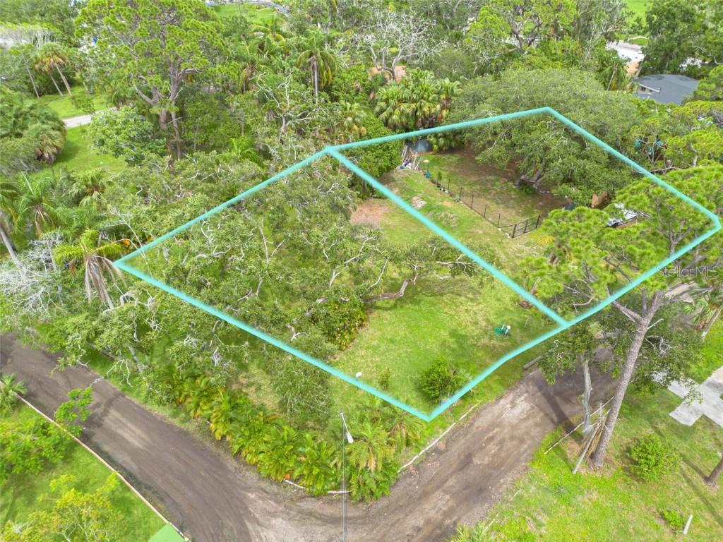 4942 Camellia Way, St Petersburg, FL 33705
