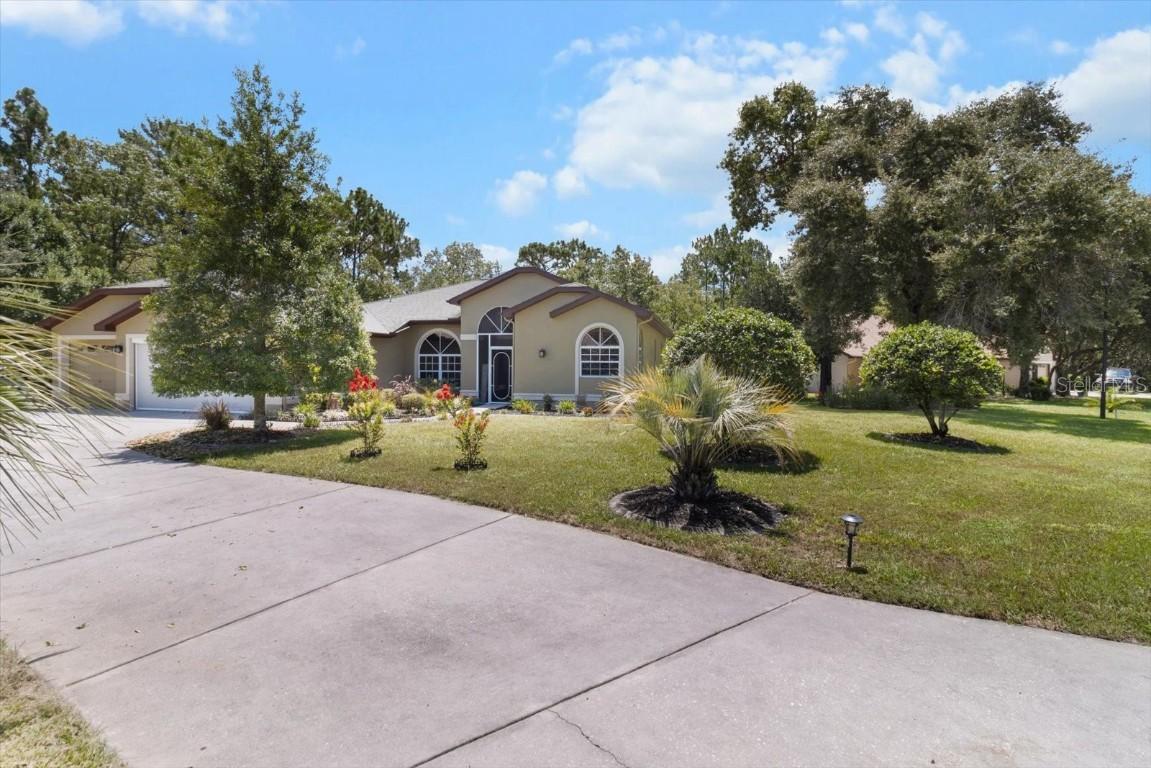 1 Plumbago Dr., Homosassa, FL 34446