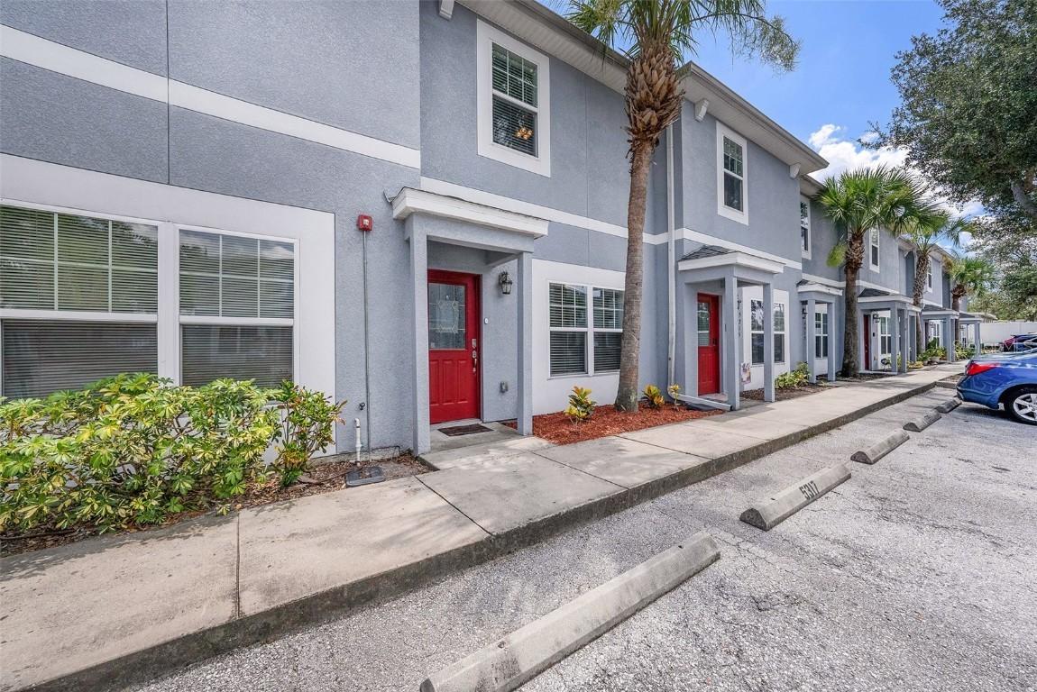 5317 Terraza Ct., Temple Terrace, FL 33617