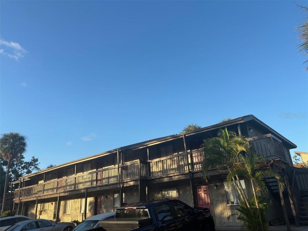 6328 Newtown Cir. #28B3, Tampa, FL 33615