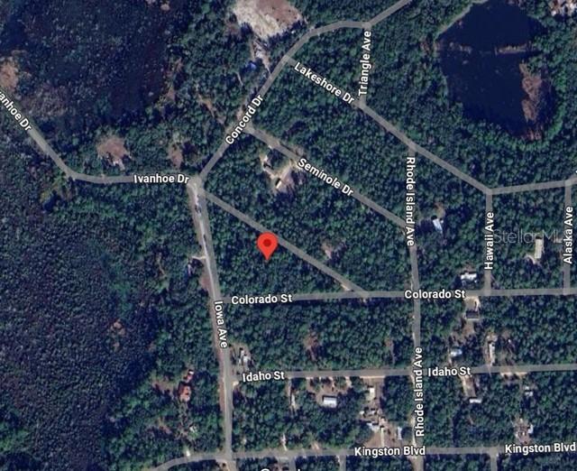 109 Randall Dr., Satsuma, FL 32189