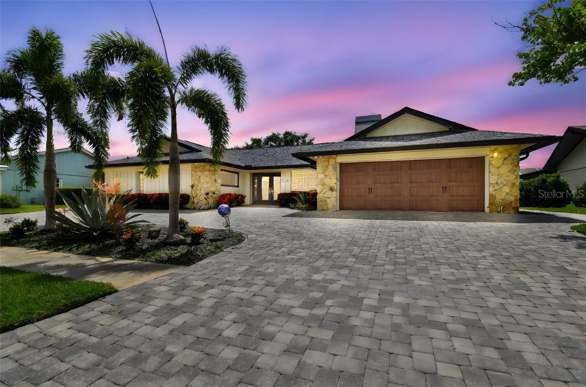 4202 Saltwater Blvd., Tampa, FL 33615