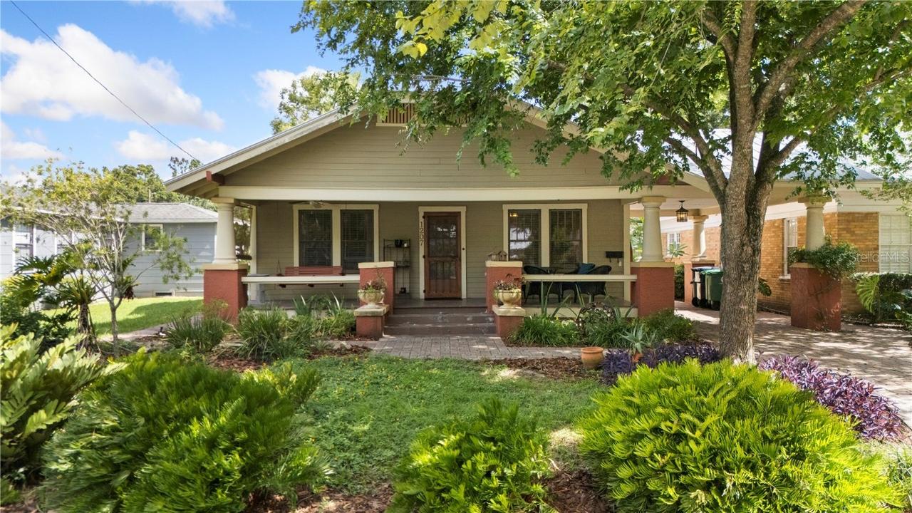 1207 E Powhatan Ave., Tampa, FL 33604