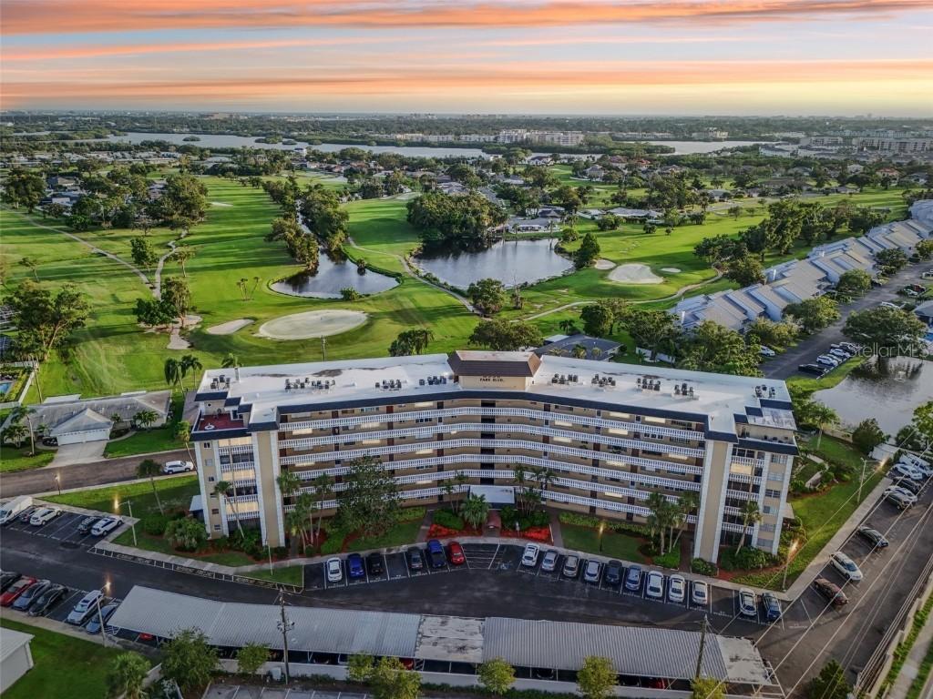 8950 Park Blvd. #405, Seminole, FL 33777