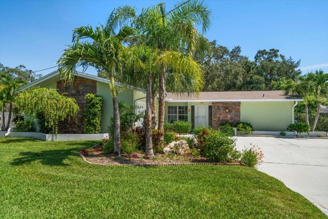 1468 Fairway Dr., Dunedin, FL 34698