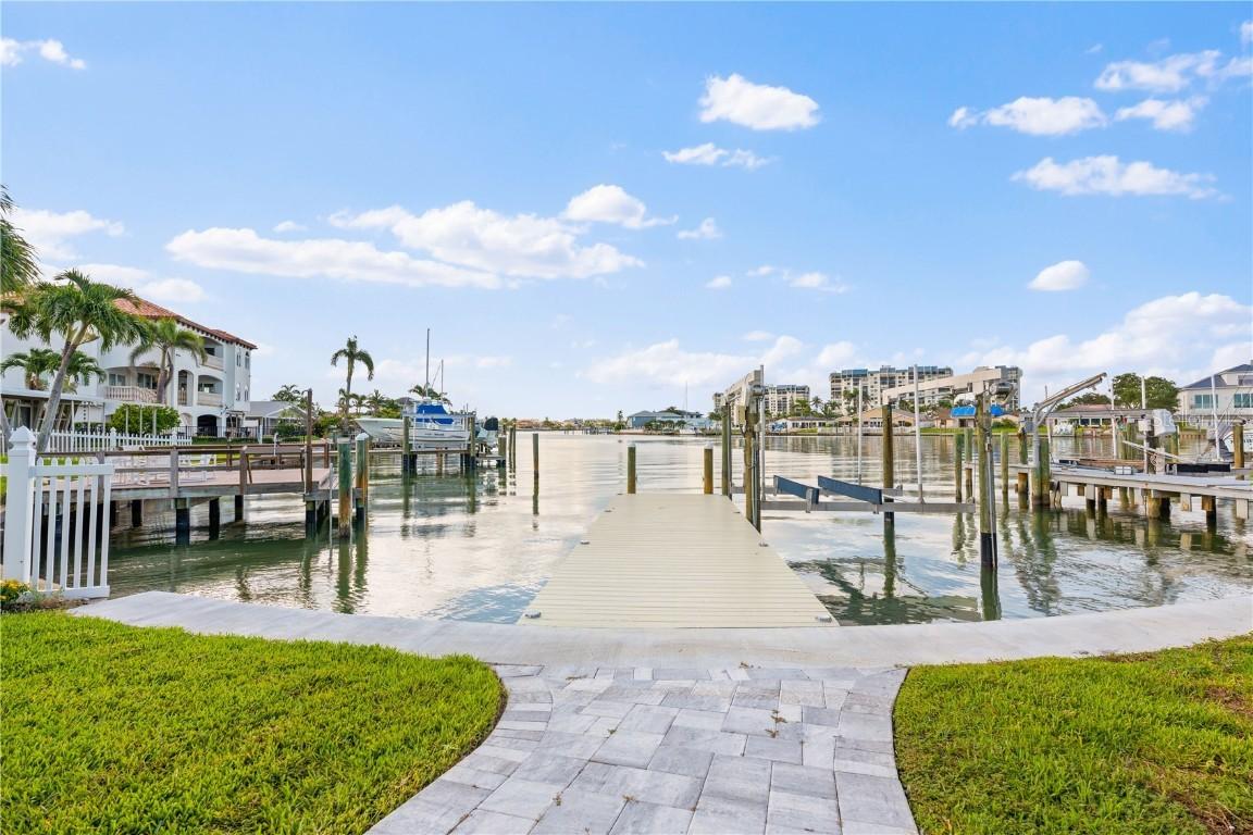 24 Marina Ter., Treasure Island, FL 33706