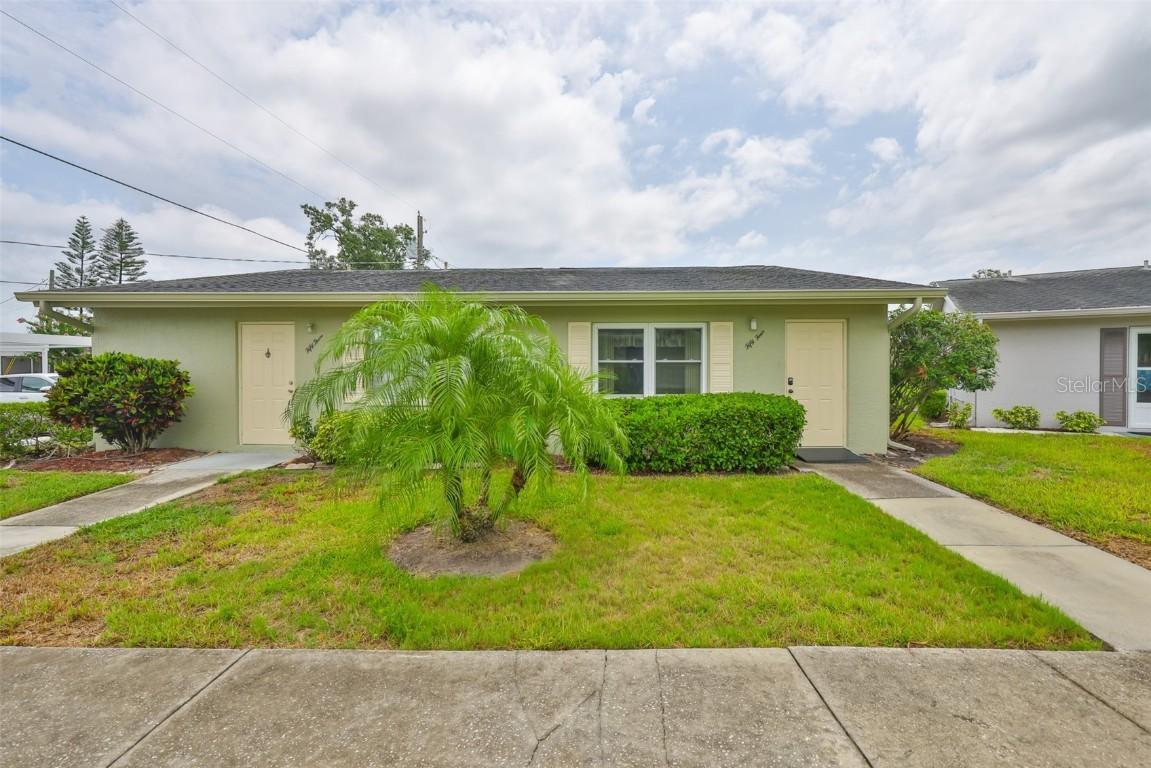 302 Canton Ct. #54, Sun City Center, FL 33573