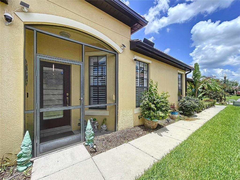 5657 Sunset Falls Dr Dr., Apollo Beach, FL 33572