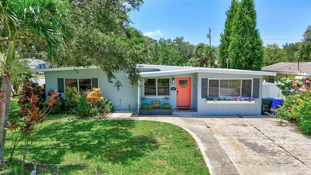1101 3rd Ave., Largo, FL 33770