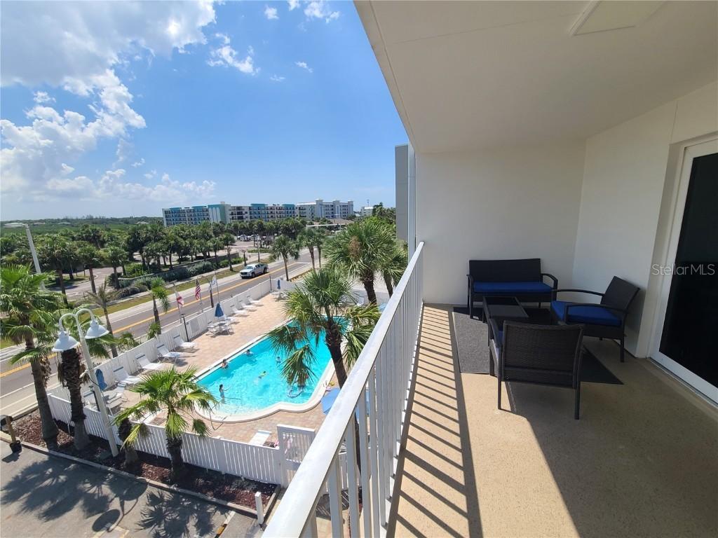 19610 Gulf Blvd. #303, Indian Shores, FL 33785