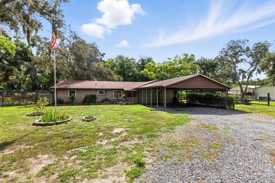 4244 Ryals Rd., Zephyrhills, FL 33541