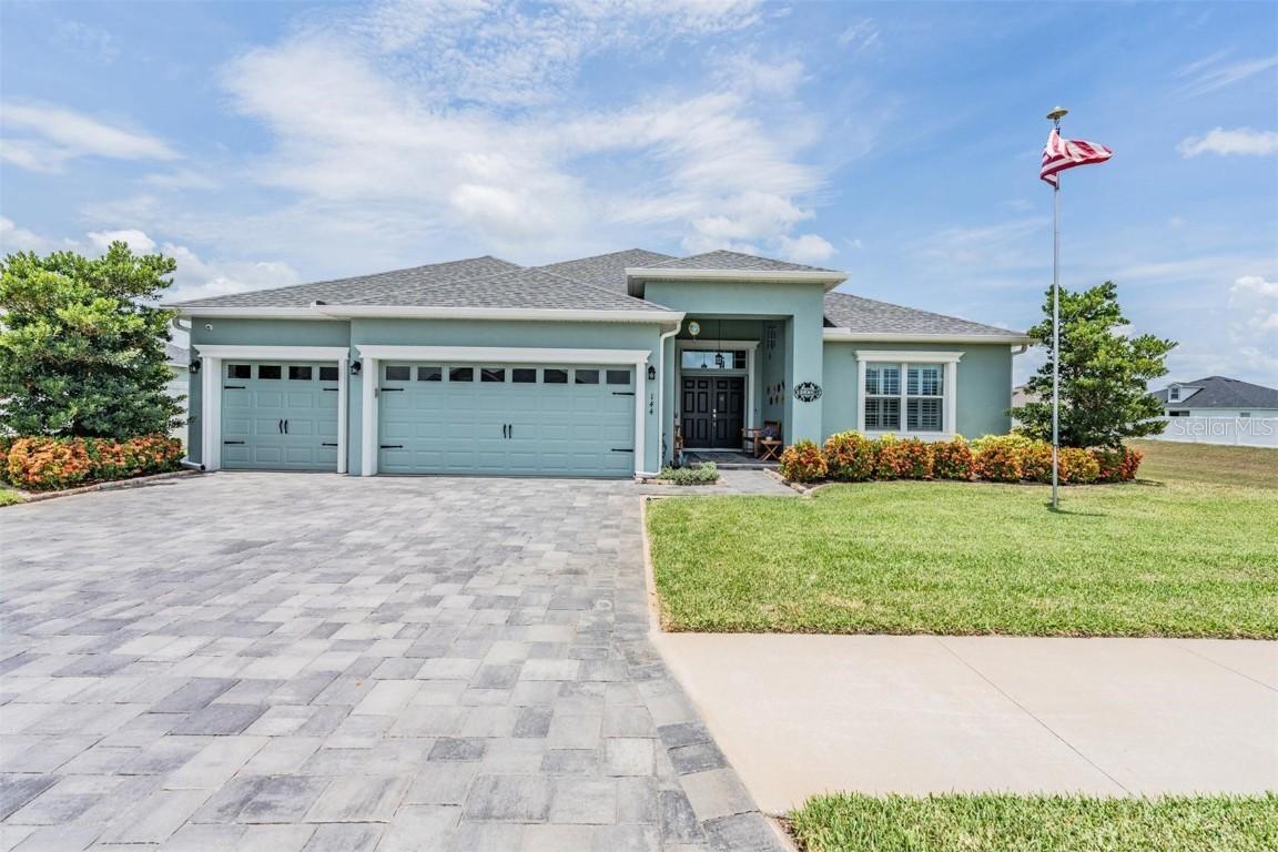 144 Walkers Point Dr., Auburndale, FL 33823