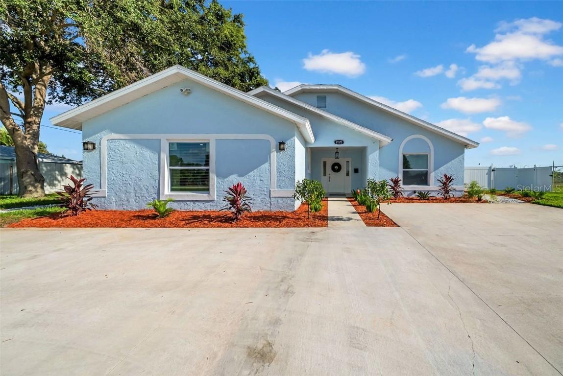 2020 58th Ave., St Petersburg, FL 33712