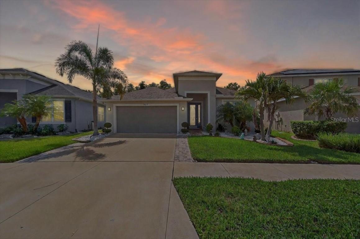 9017 Spruce Creek Cir., Riverview, FL 33578
