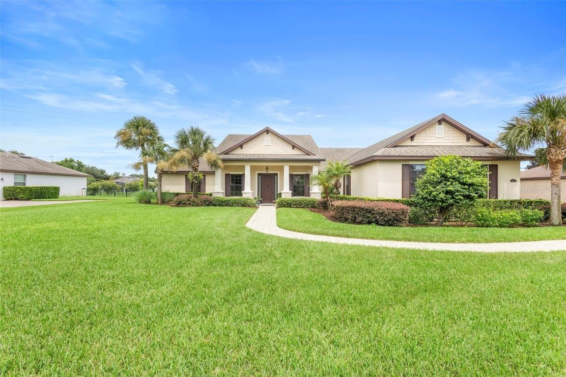 5917 Tangerine Reserve Courts, Mount Dora, FL 32757