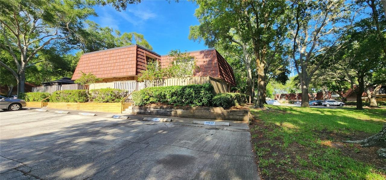 2702 5th Ct., Palm Harbor, FL 34684