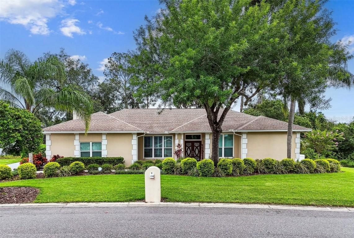 2706 S Fairway Dr., Plant City, FL 33566