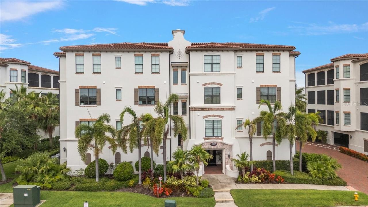 5707 Yeats Manor Dr. #402, Tampa, FL 33616