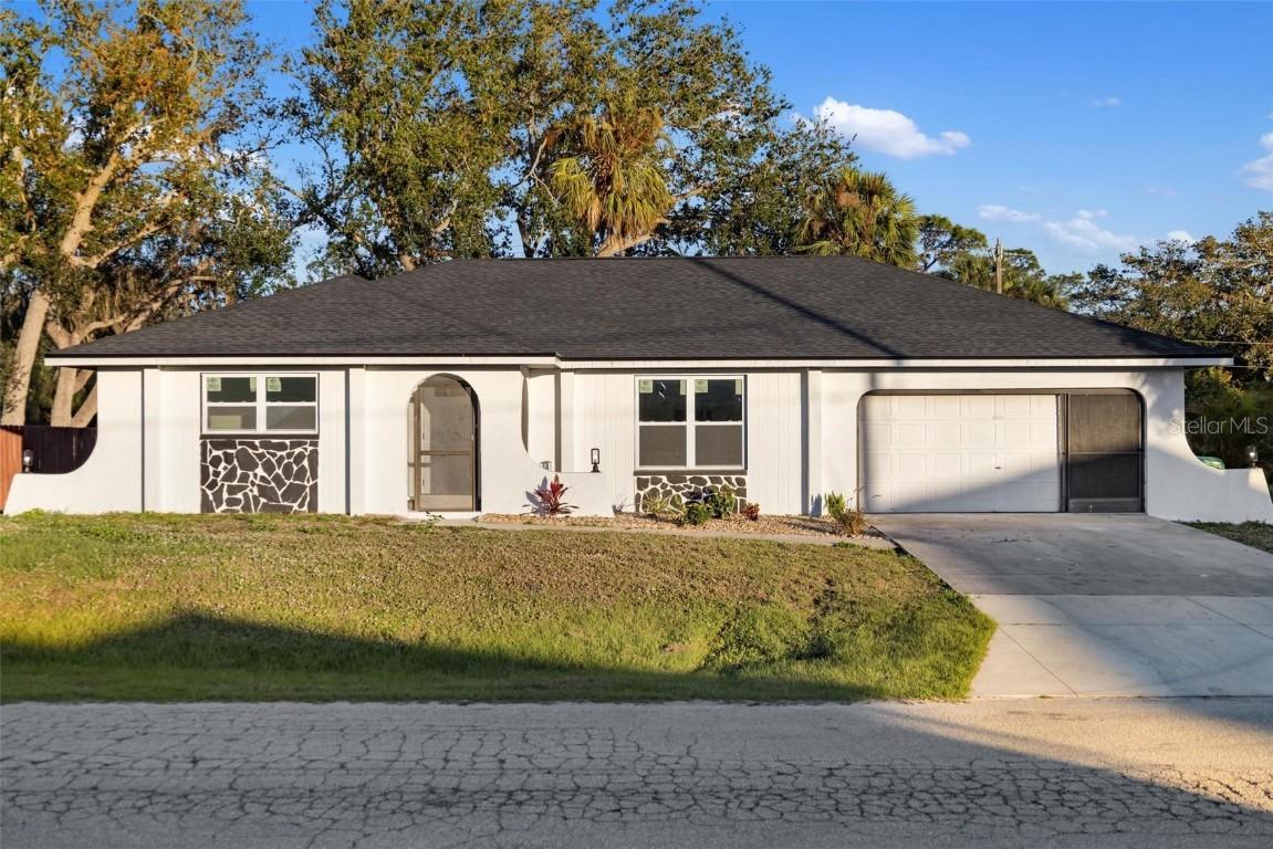 18434 Goodman Cir., Port Charlotte, FL 33948