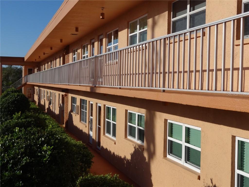 3740 58th St. #106, St Petersburg, FL 33710