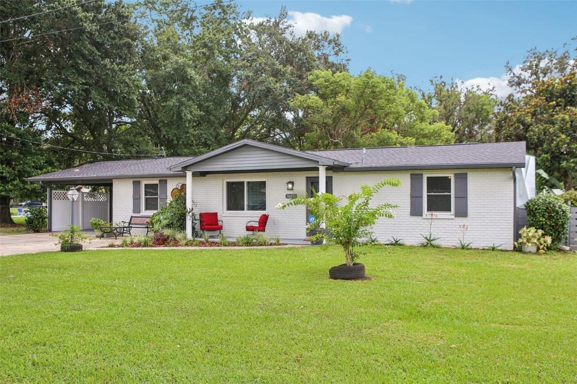 36426 Monroe Dr., Zephyrhills, FL 33541