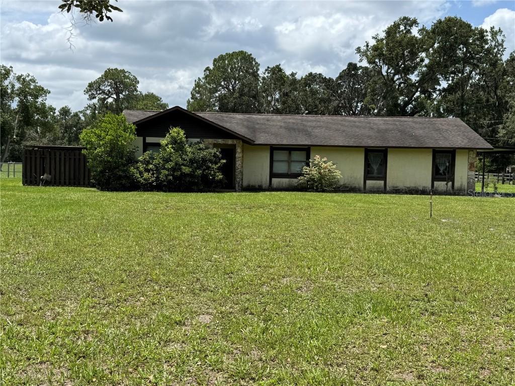 5407 W Knights Griffin Rd., Plant City, FL 33565