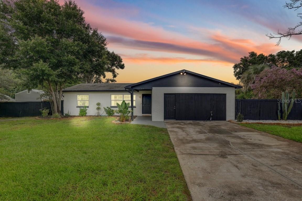 612 E Wheeler Rd., Seffner, FL 33584