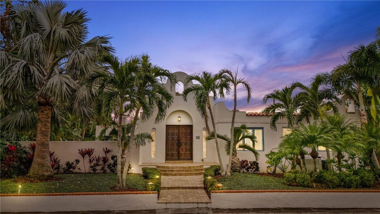 220 14th Ave., St Petersburg, FL 33701