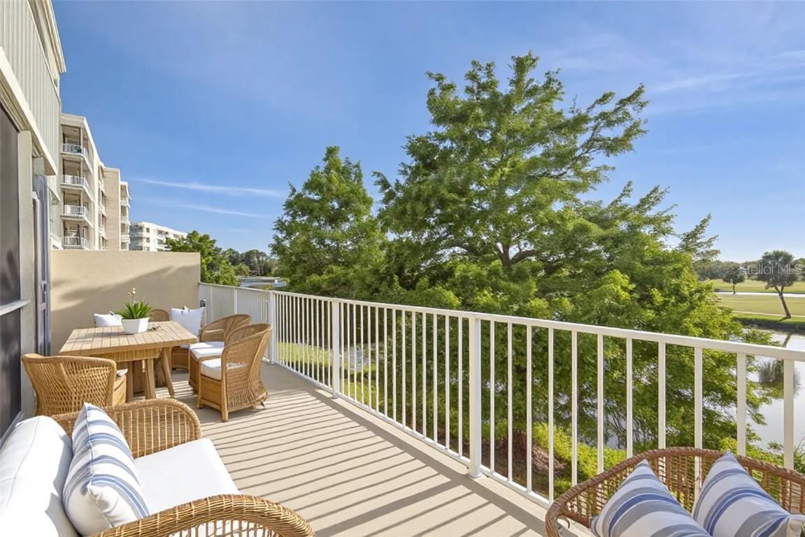 1200 Country Club Dr. #6103, Largo, FL 33771