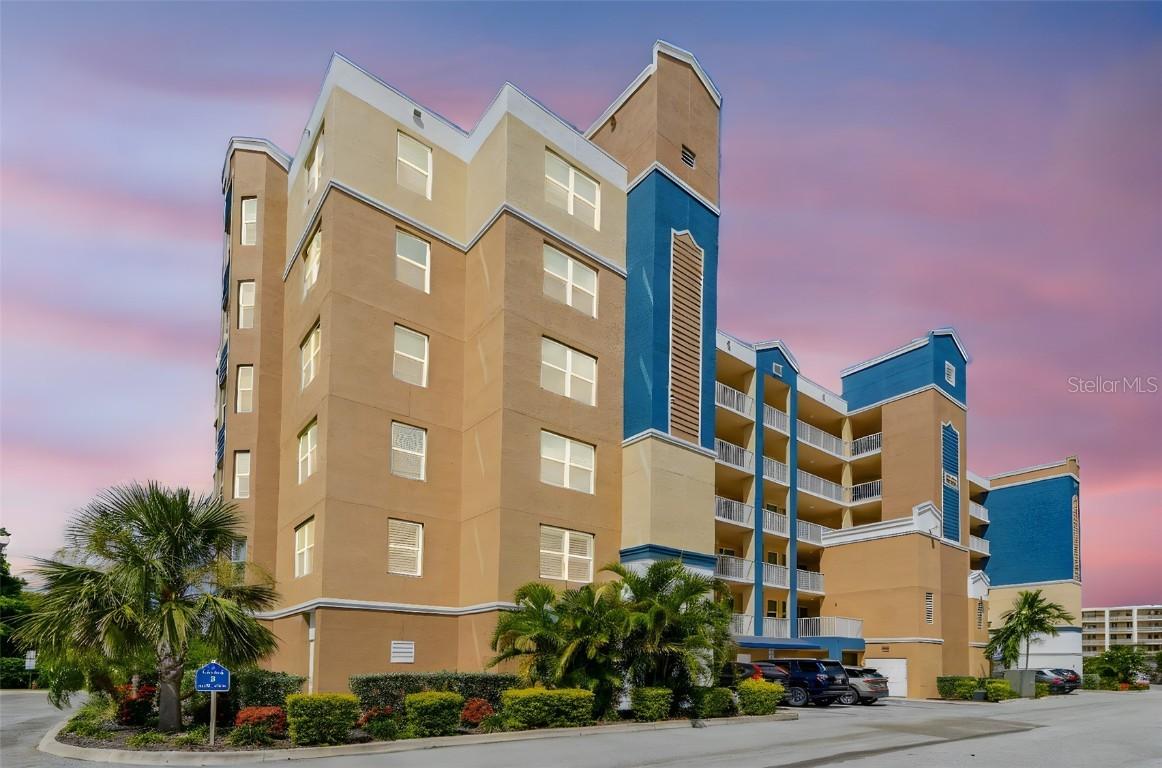 960 Starkey Rd. #8204, Largo, FL 33771
