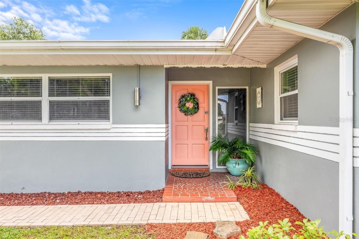 10464 127th Ave., Largo, FL 33773