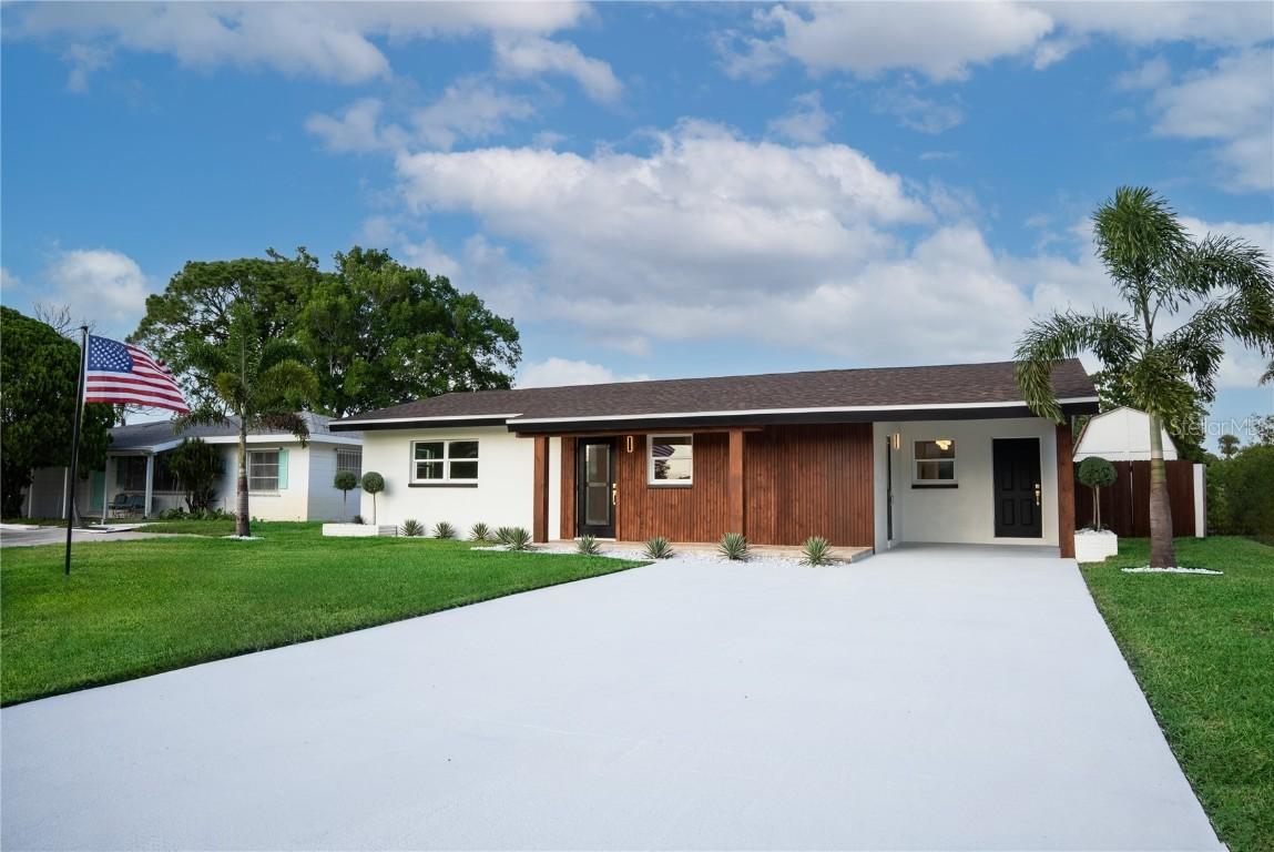 4623 Carson St., St Petersburg, FL 33703