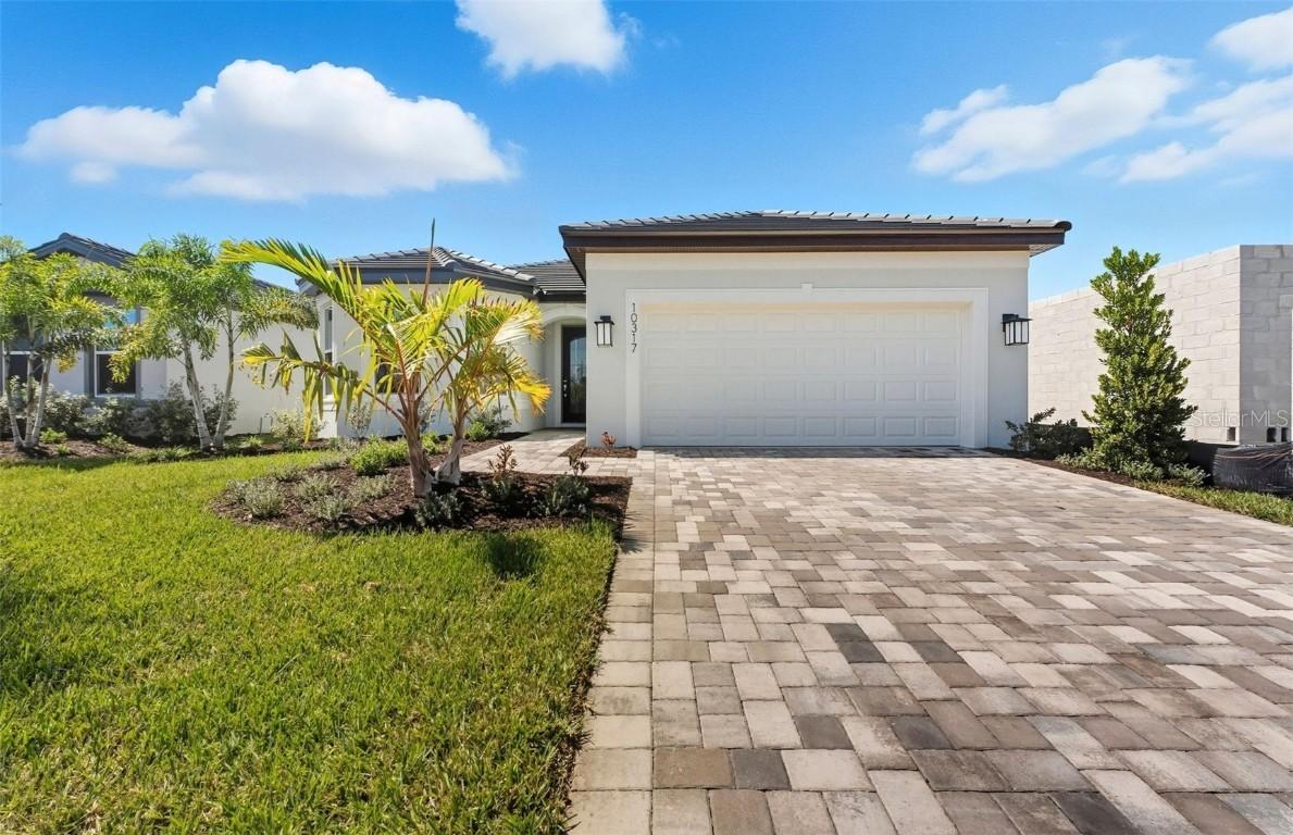 10317 Spruce River Way, Parrish, FL 34219