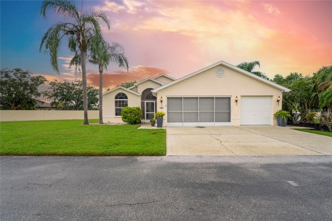4558 Whitton Way, New Port Richey, FL 34653
